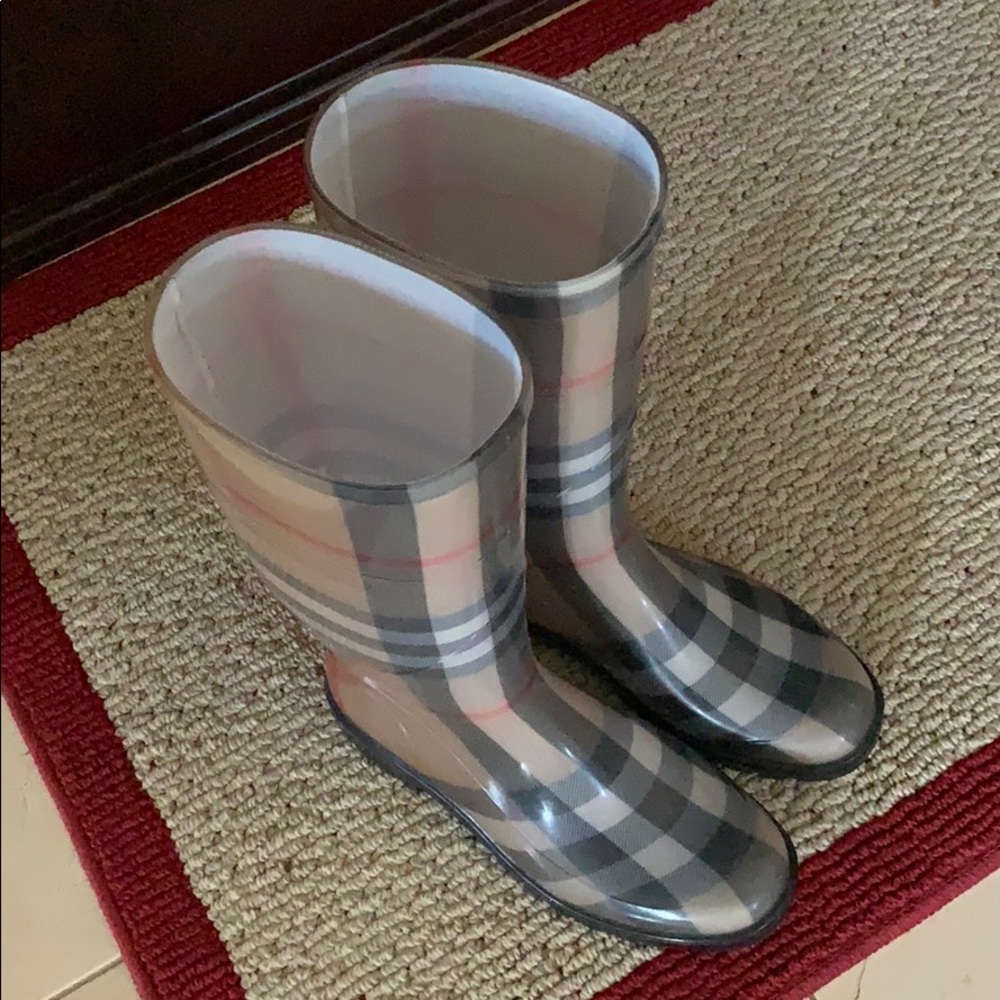 COPY - Authentic Burberry Rain Boots